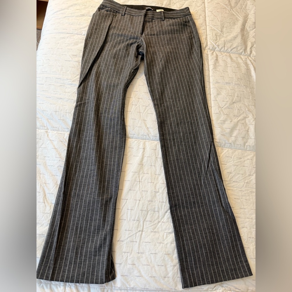 Express Editor Barely Boot Low Rise Charcoal Pinstripe Dress Pants size 10L